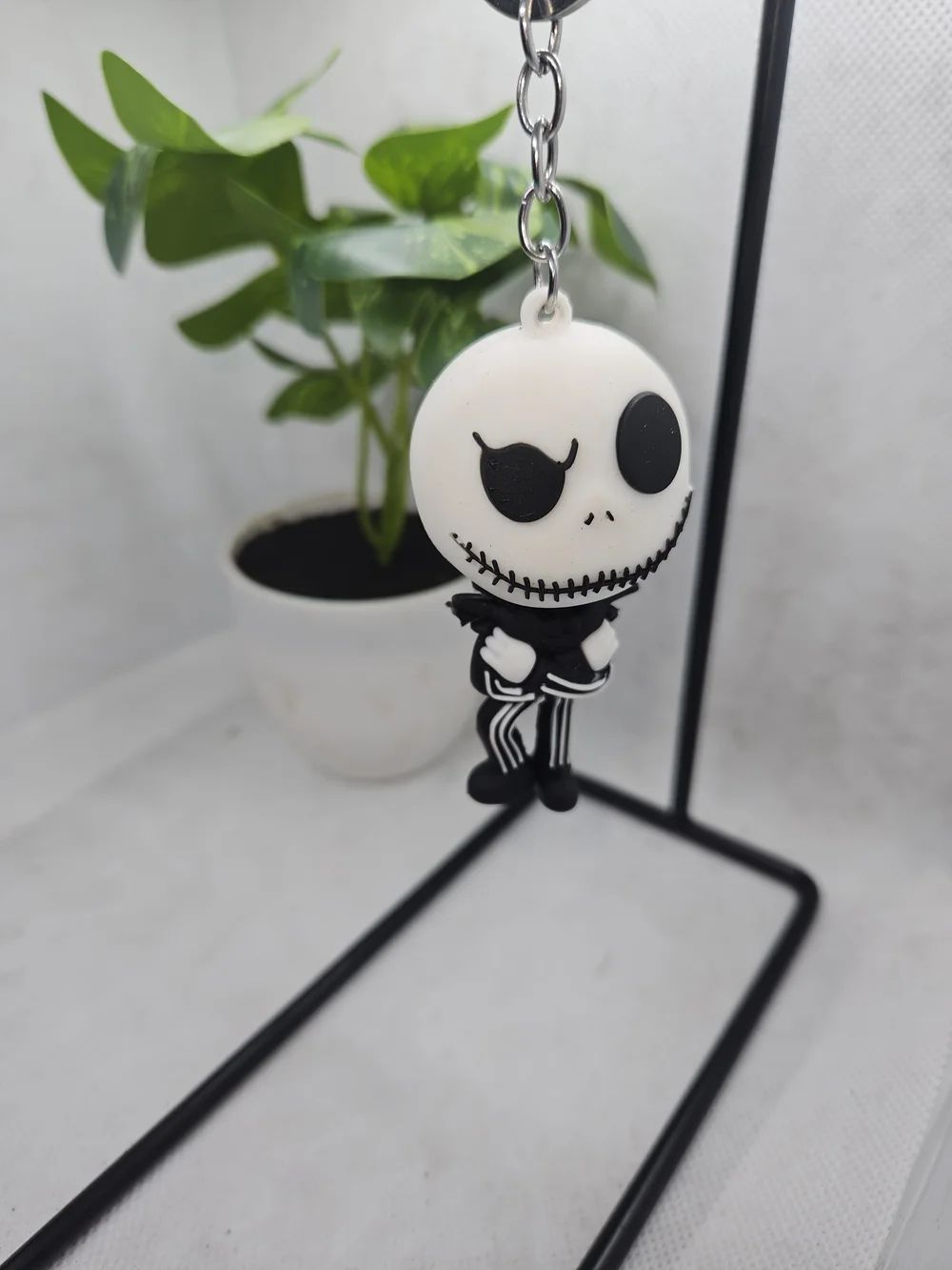Black & White Skull Character Keychain Card Holder